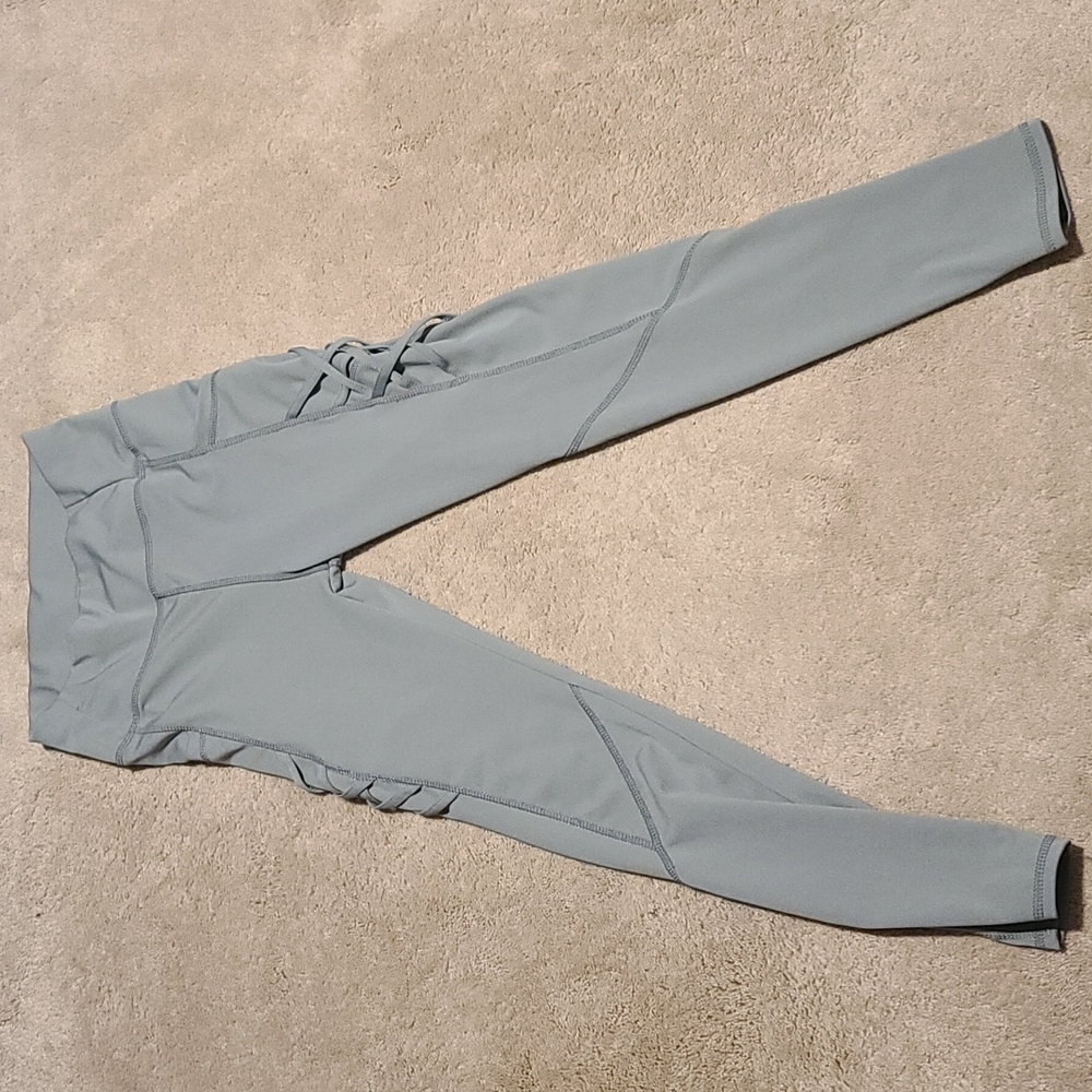 Grey leggings